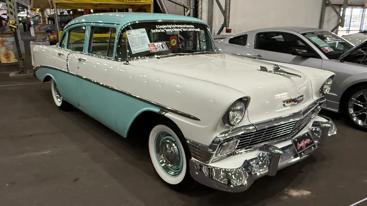 Редкие авто на аукционе Barrett-Jackson