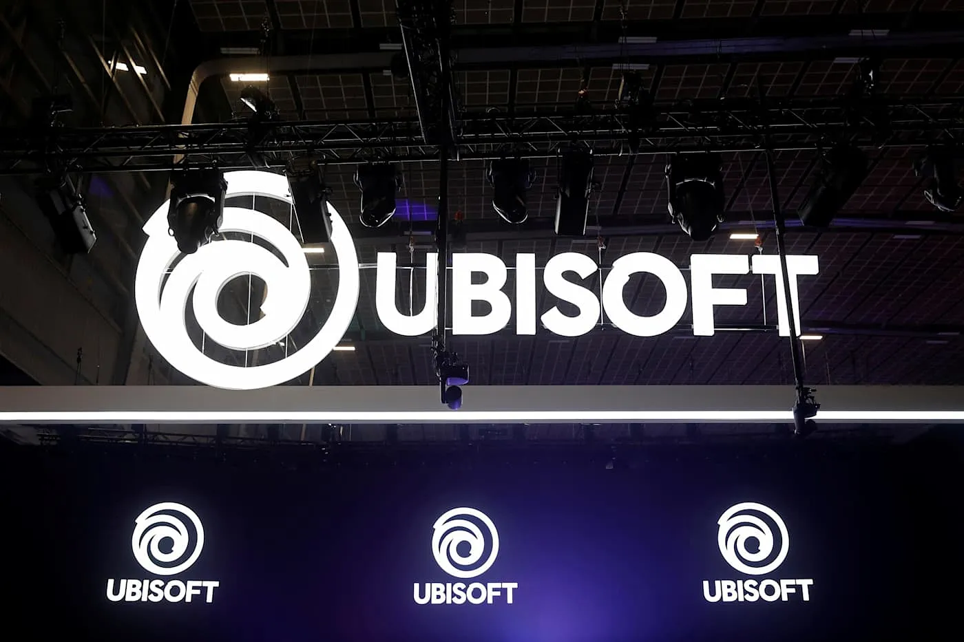 Ubisoft продолжает увольнения и реструктуризацию