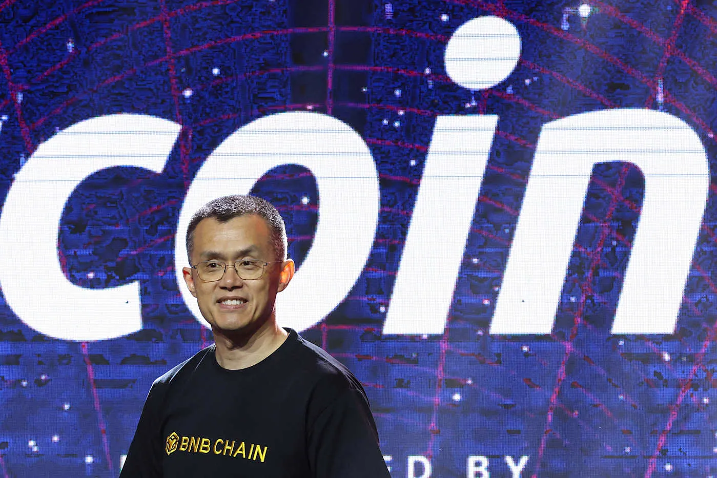 Трамп милует основателя Binance: что стоит за этим?