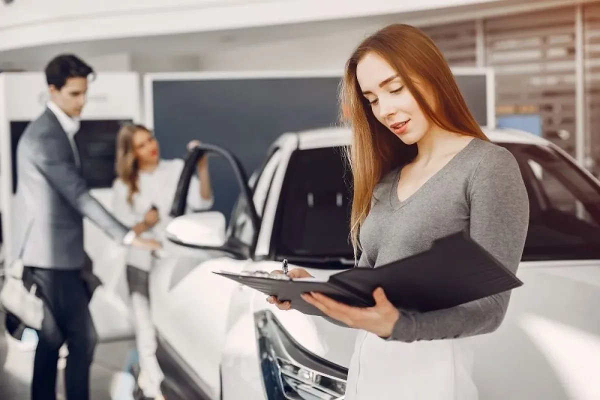 Дорогая «ласточка». Чтобы купить российское авто, нужно отдать 18 зарплат