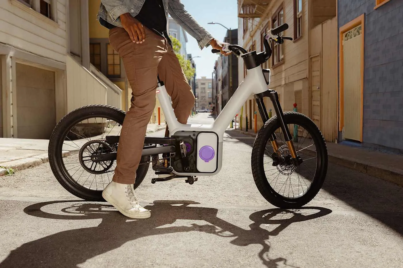 Rivian’s exes roll out weird e-bike and other digital сюрпризы
