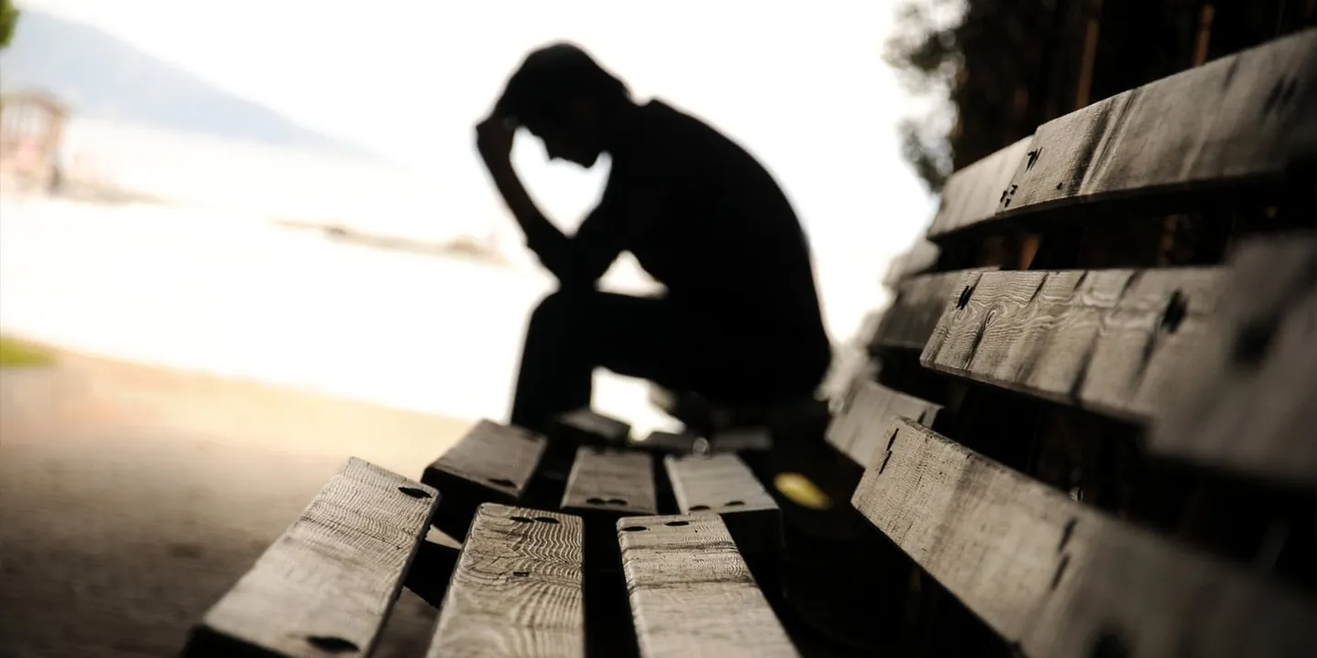 Связь нездоровых привычек с риском депрессии