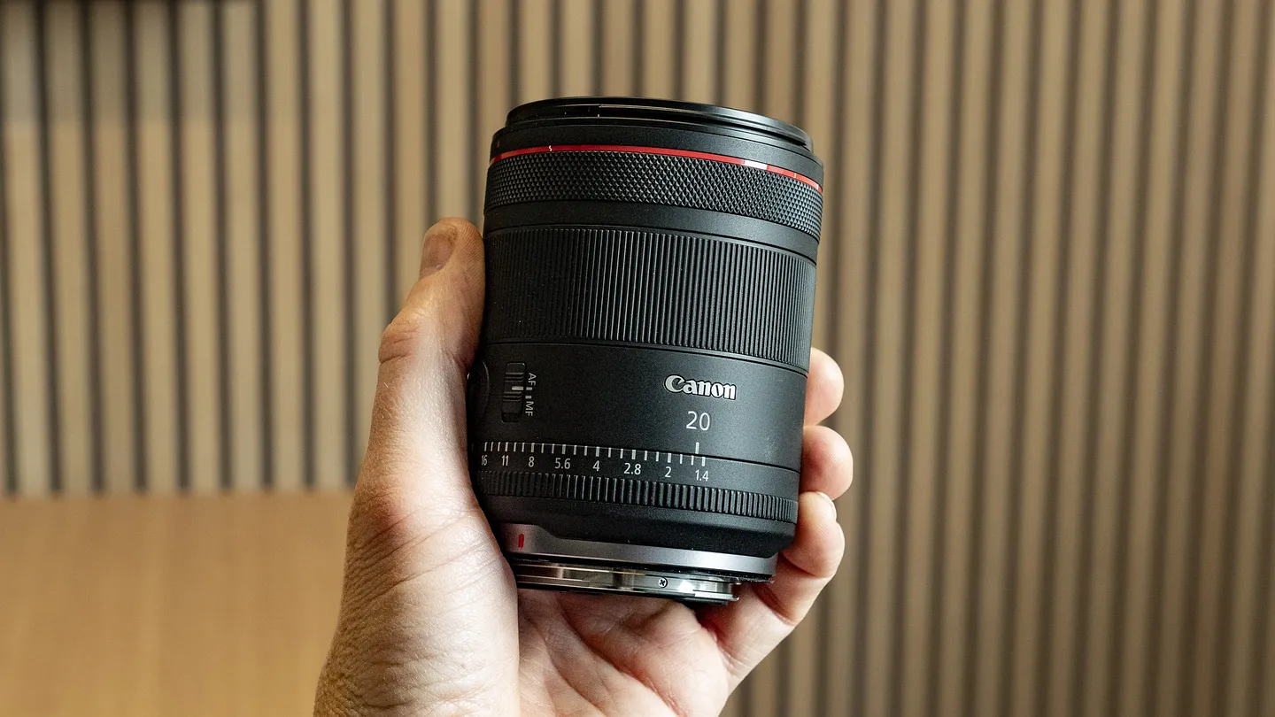 Объектив Canon 20mm f/1.4: за красивыми картинками скрываются слезы бюджета