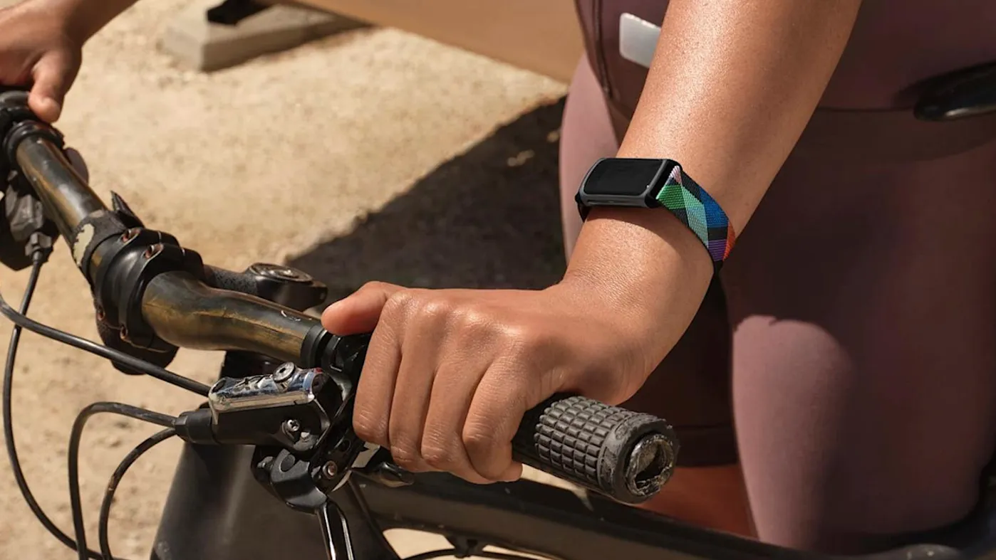 Частичный сбой в приложении Fitbit: пользователи жалуются на неработающий дневник питания