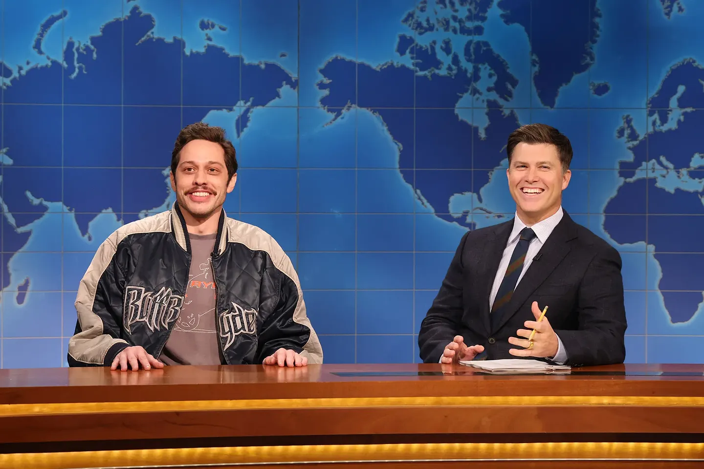 Пять лучших скетчей с Nikki Glaser на SNL