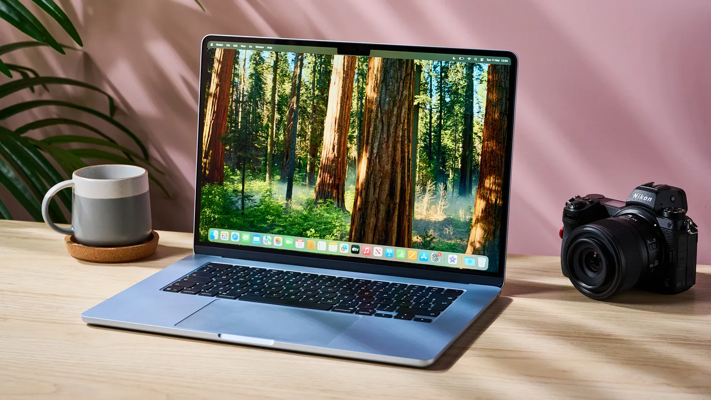 Обзор нового MacBook Air 15 дюймов (M4): стоит ли его покупать?