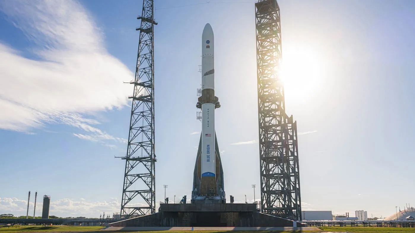 Blue Origin впервые поймала ракету New Glenn