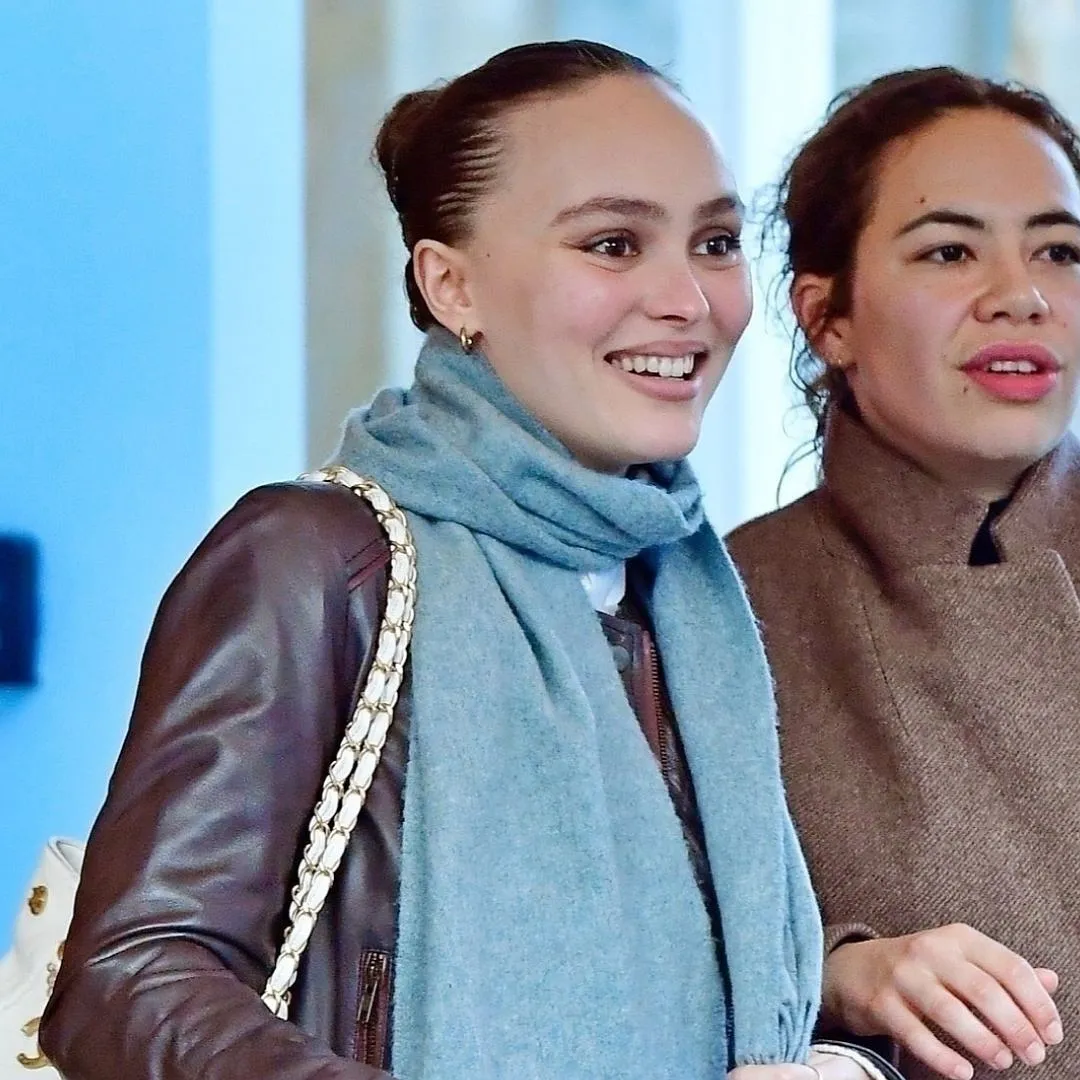 Лили-Роуз Депп: Ugg и Chanel в одном флаконе