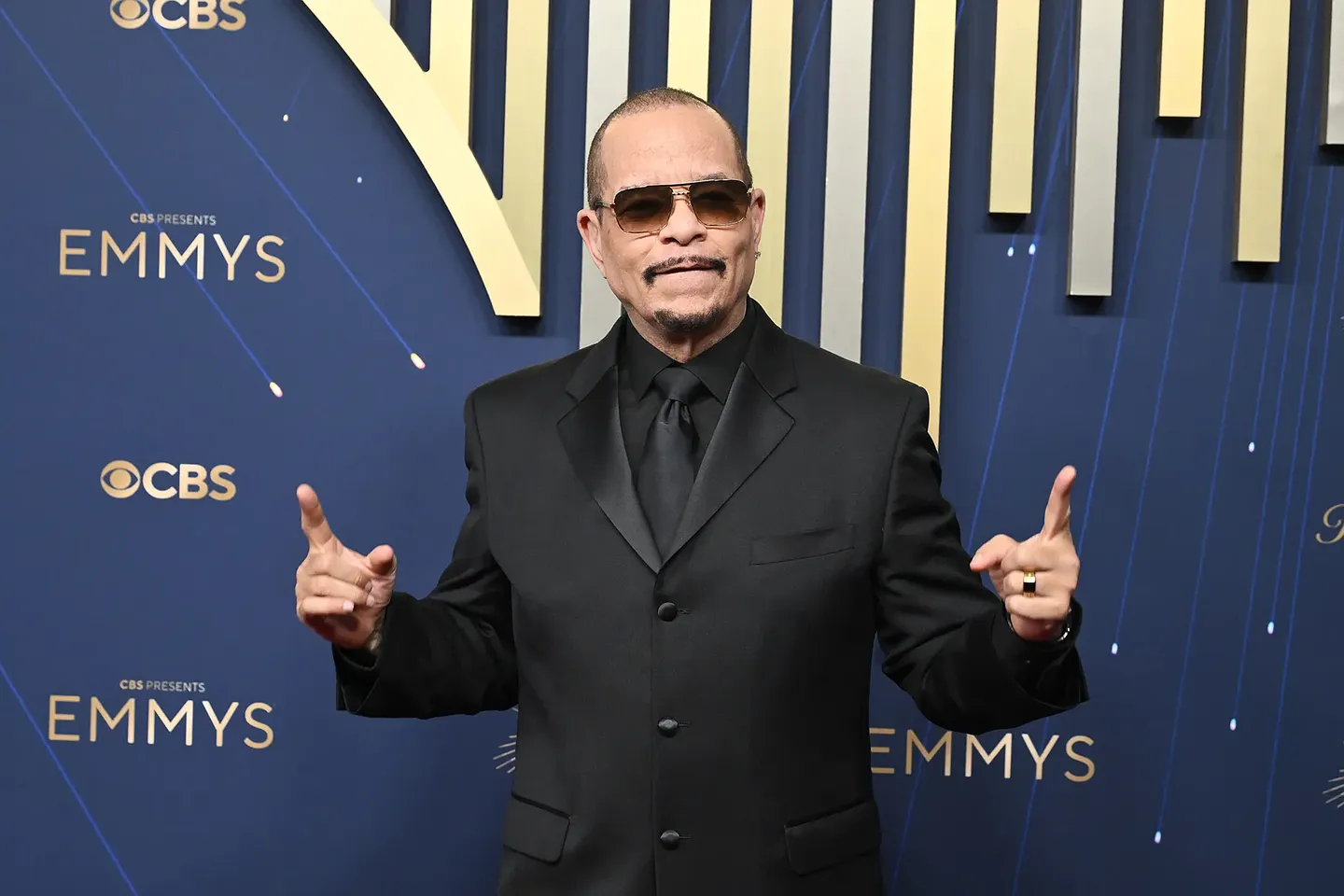 Ice-T устроил фейерверк искусственного интеллекта — все «Айс» рэпы в одном фото