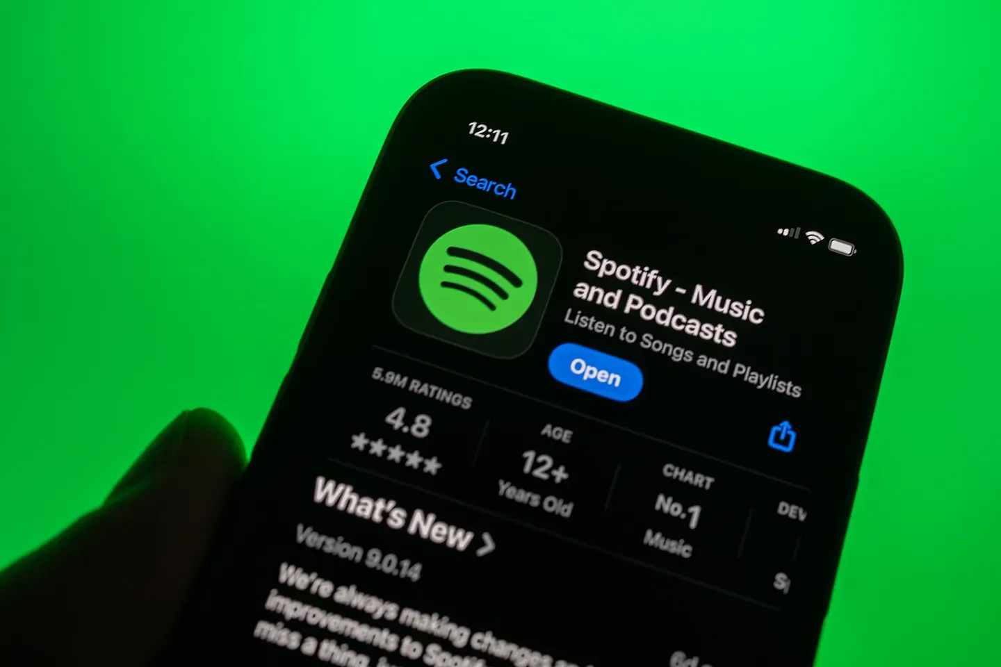 Spotify поднимает цены в США
