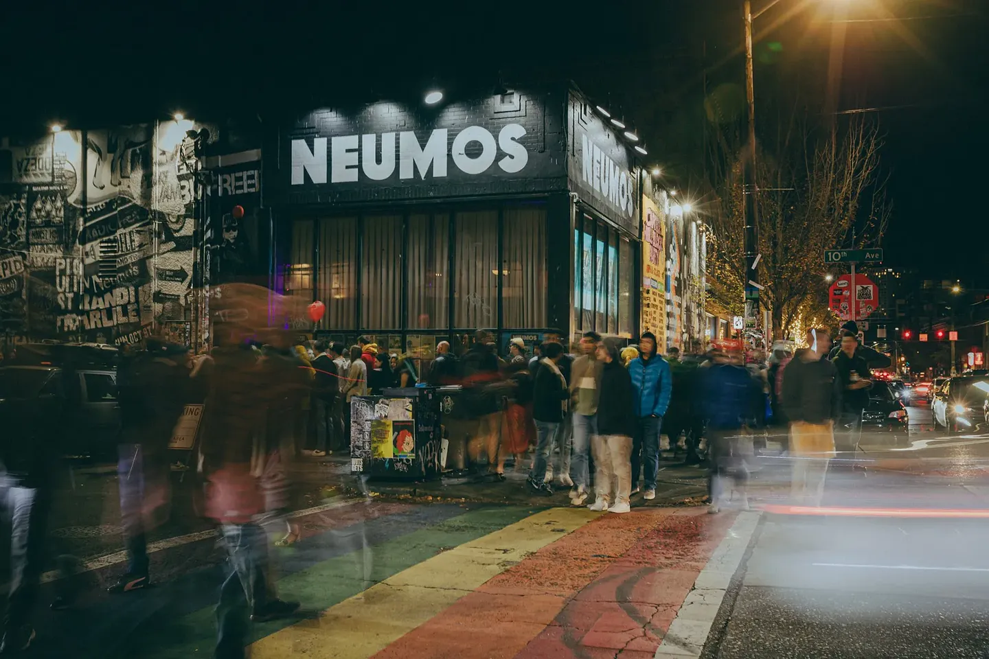 Как клуб Neumos выжил: фанаты, пандемия и миллионы под стеной