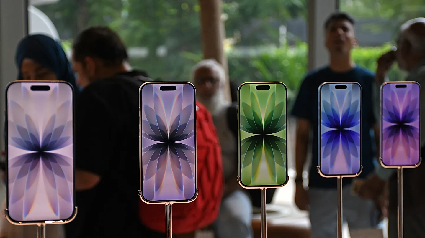 Индия отступила в споре с Apple