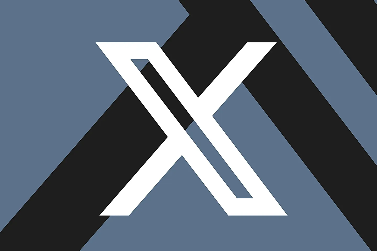 X vs. Еврокомиссия: война штрафов и взаимных выпадов