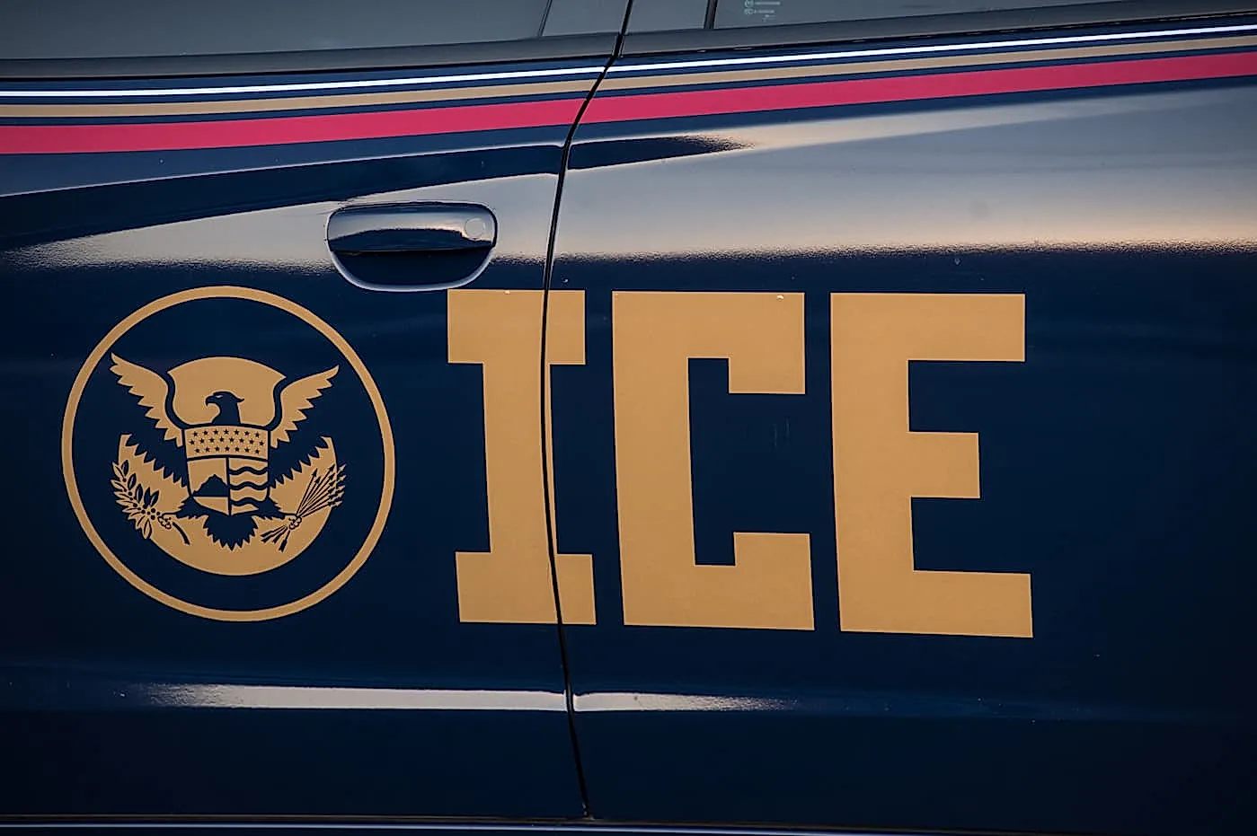 Разработчик ICEBlock подал в суд на правительство США из-за удаления приложения
