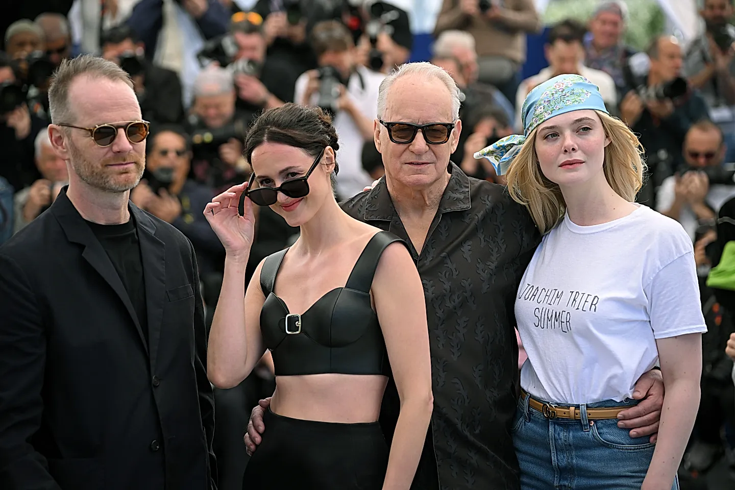 Фавориты и обломы «Золотого глобуса» — что не так с премией