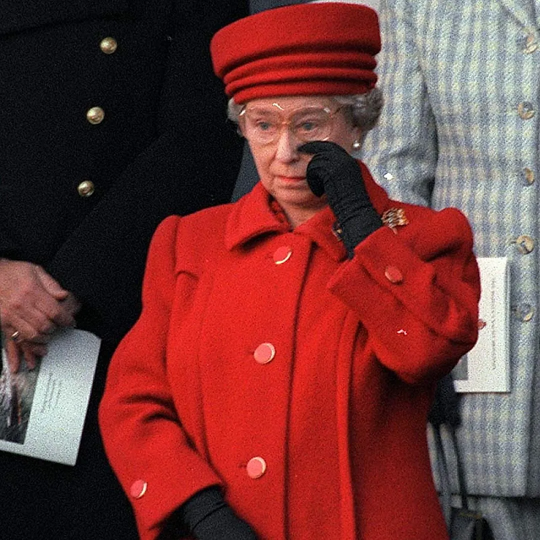 Королева плачет по яхте: как Британия простилась с Britannia