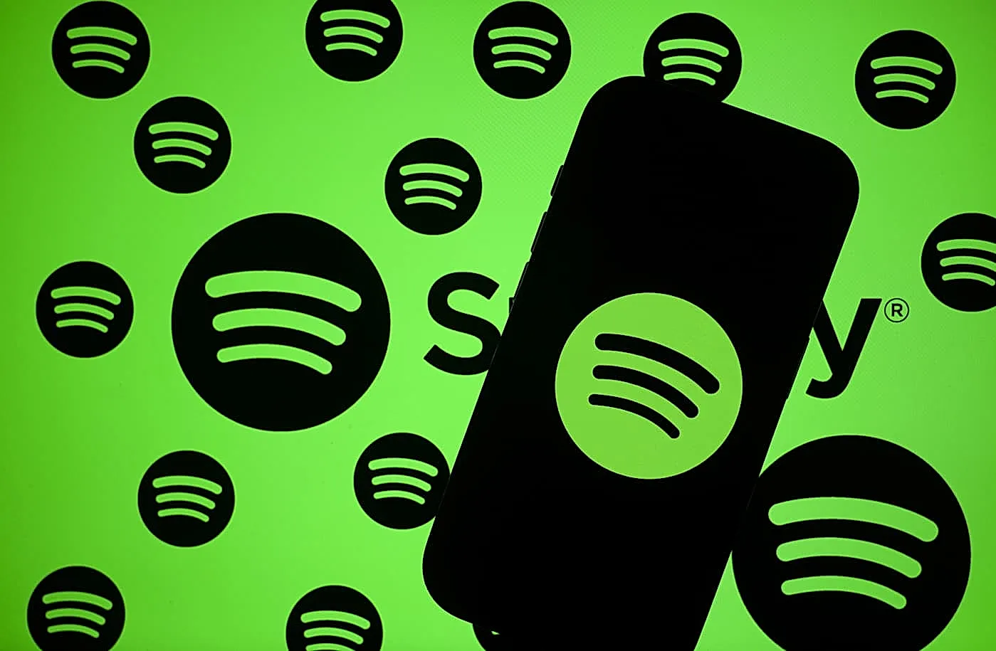 Пиратская атака на Spotify: музыкальные архивы Анны