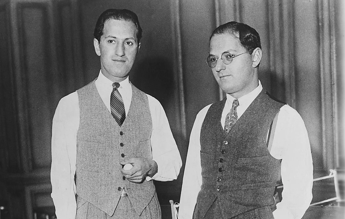 Старые хиты переходят в общественное достояние