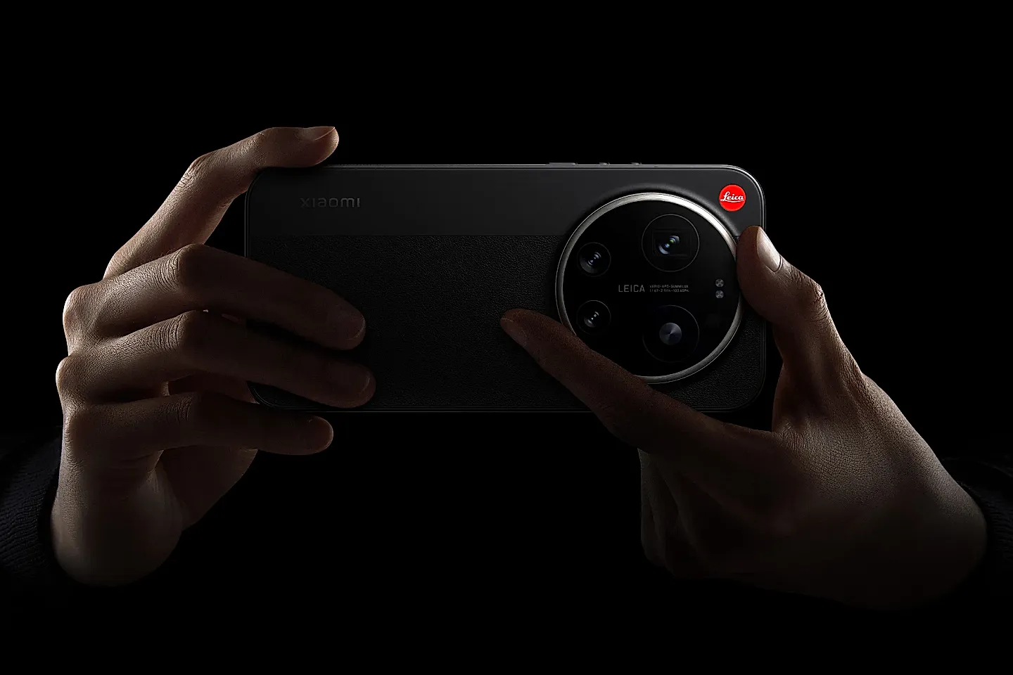 Xiaomi выпустила 17 Ultra Leica: ручное кольцо зума