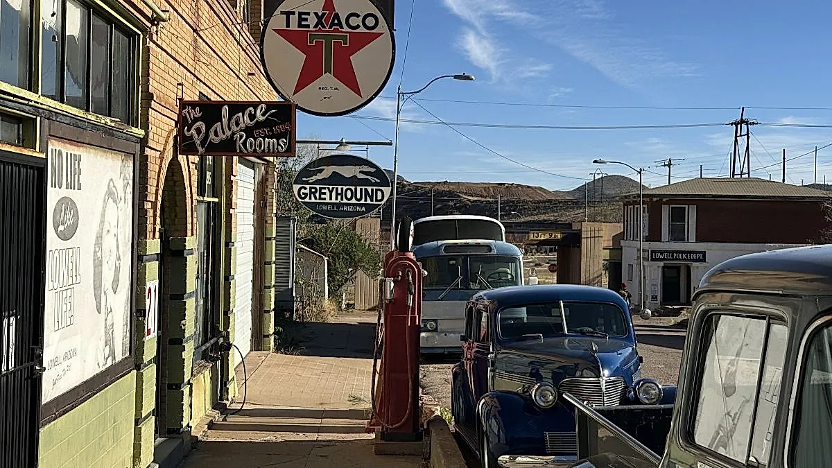 Замёрзшие пятидесятые и шестидесятые на окраине Аризоны