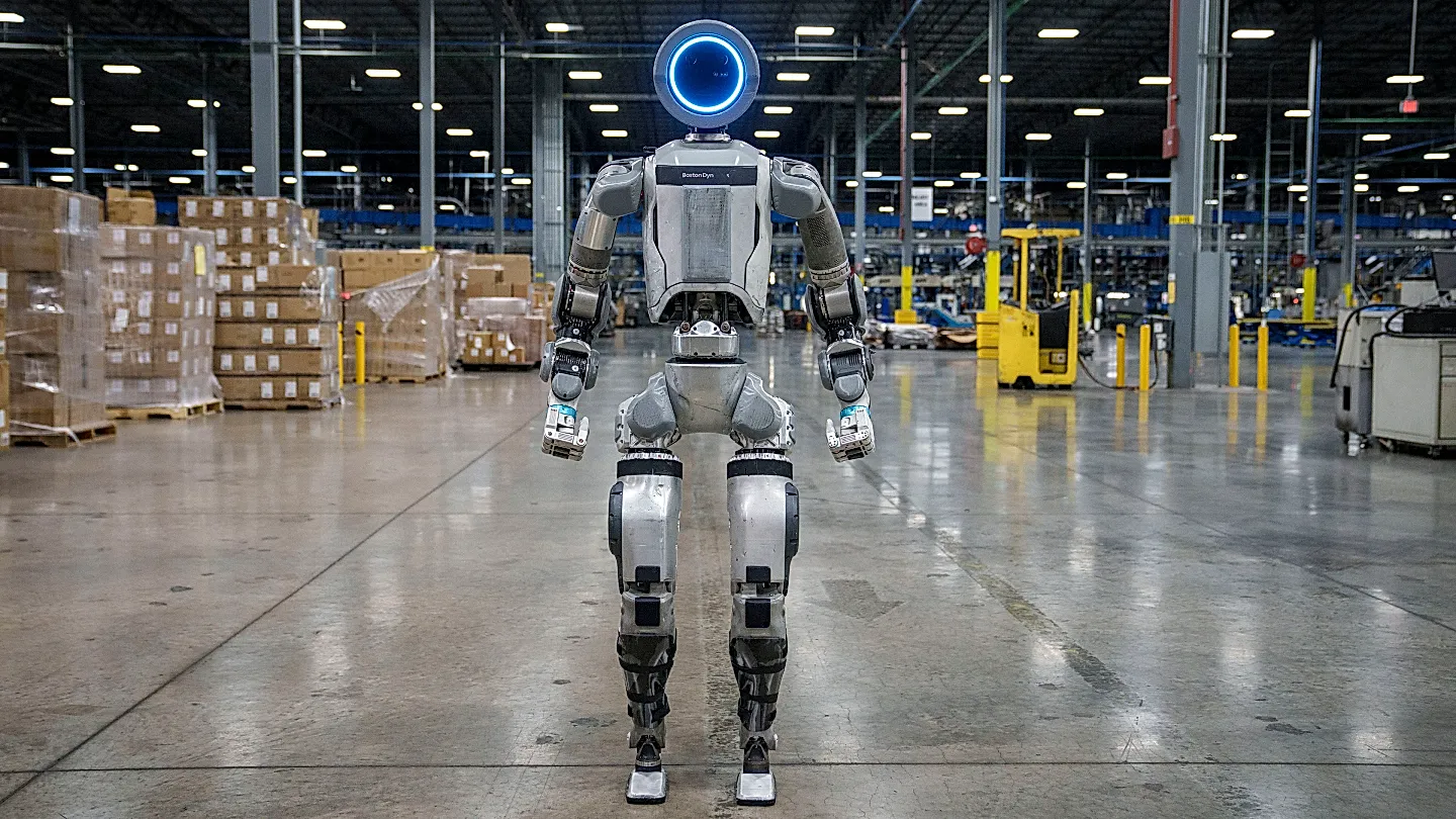Boston Dynamics и Hyundai: роботы против людей на заводах будущего