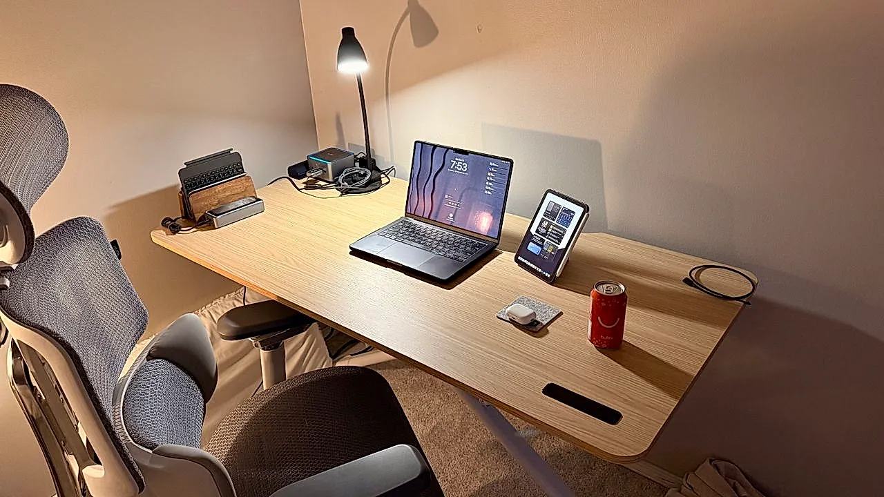 Marinamantra Flow: рабочий стол, на котором сидишь по-турецки