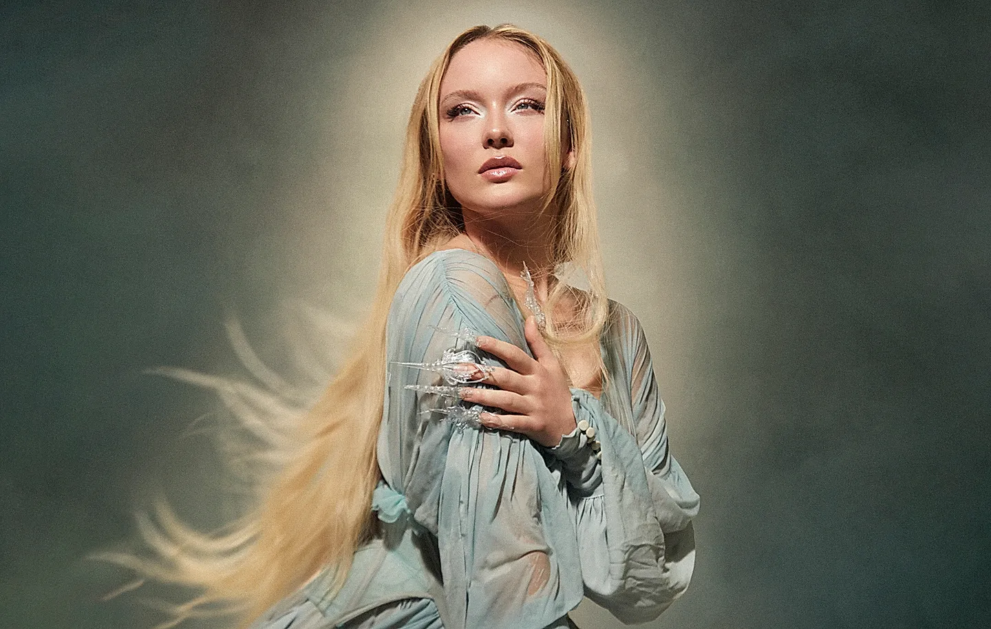 Zara Larsson против ICE: почему её парню нельзя в США