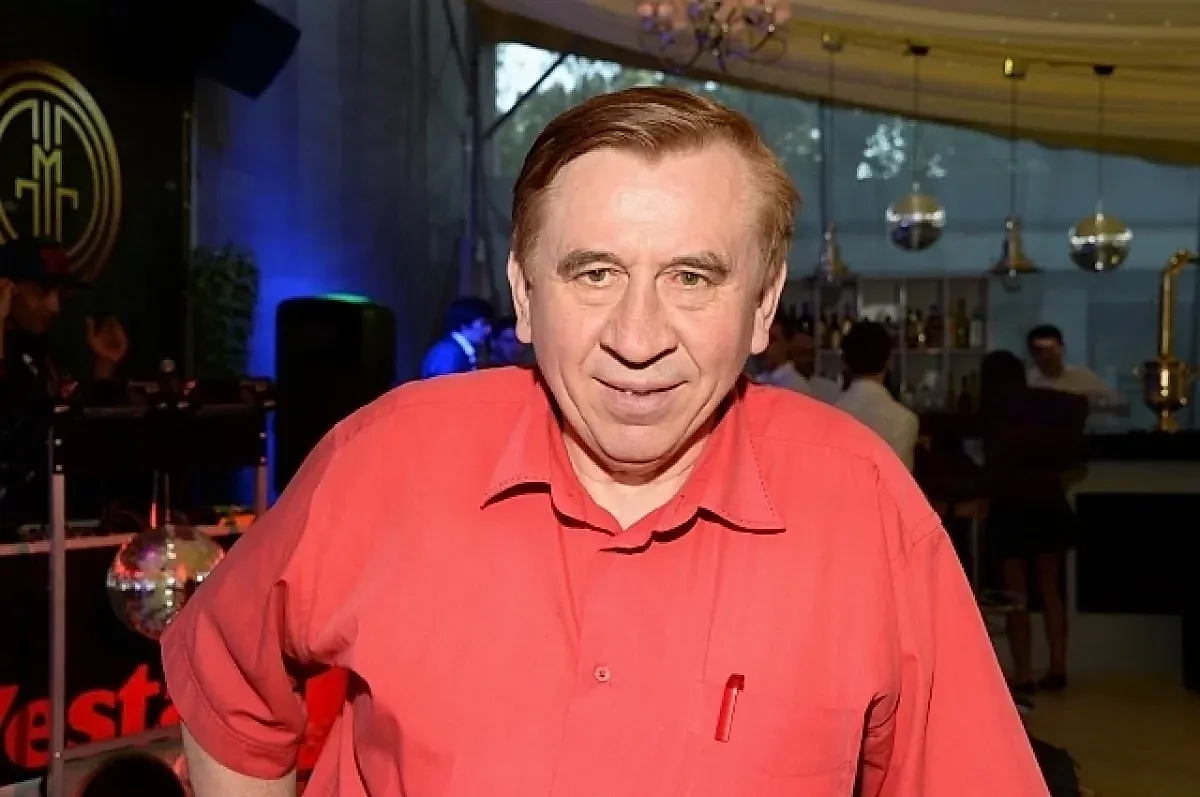 Слепнет ли Леня Голубков?