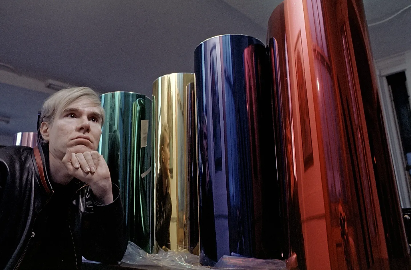 Фонд Уорхола назвал получателей грантов-2025