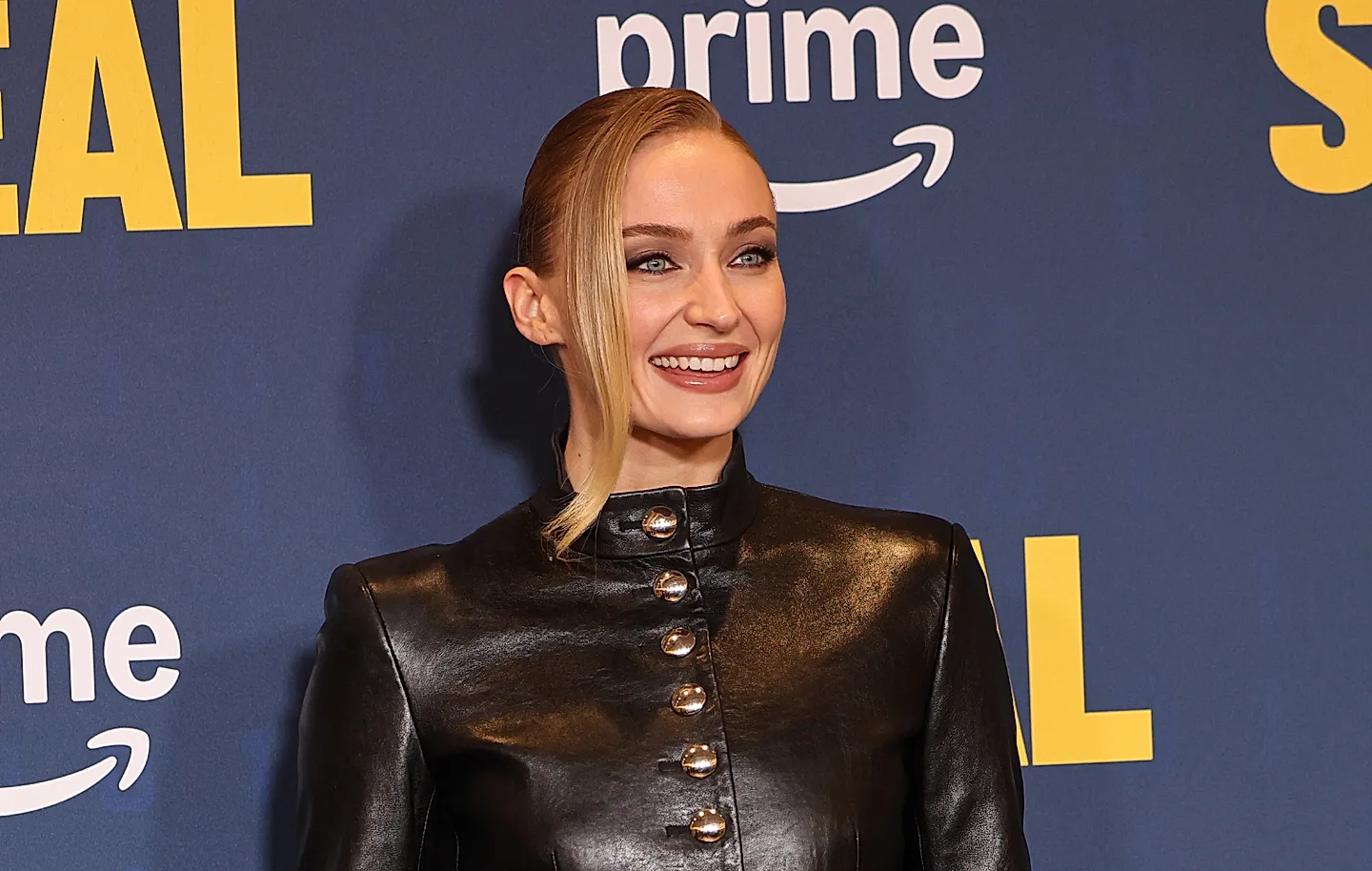 Софи Тёрнер — новая Лара Крофт: Amazon снимает сериал по Tomb Raider