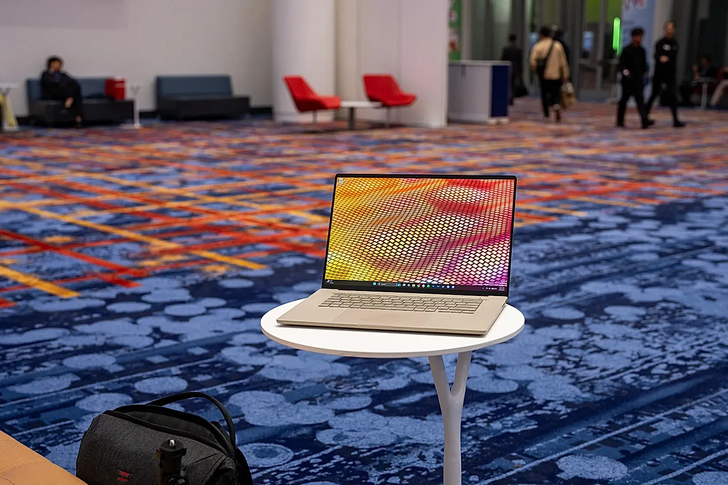 Смелое испытание: ASUS ZenBook A16 на CES