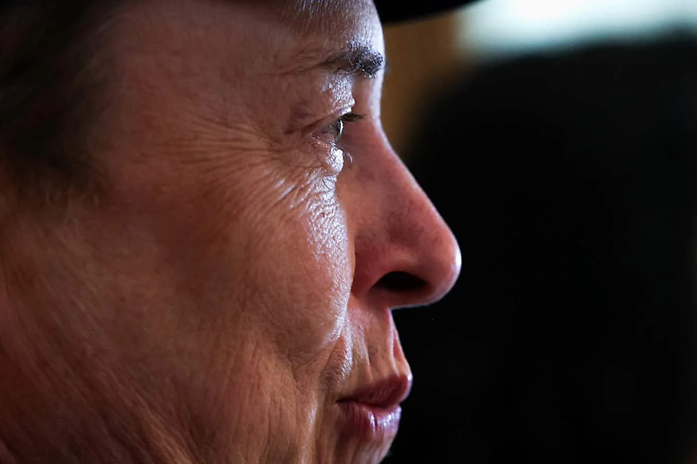 Маск требует $134 млрд у OpenAI и Microsoft