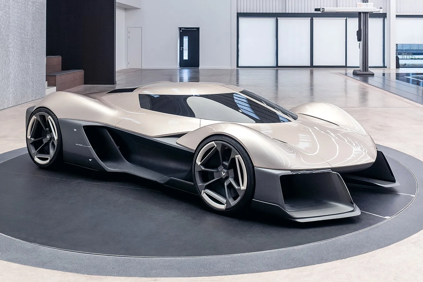 GM представил электрический Corvette: высокие технологии или розовая мечта?