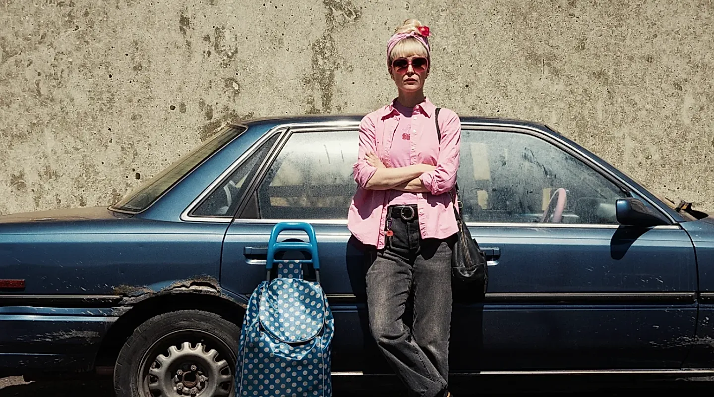 Роуз Бирн против эвакуатора