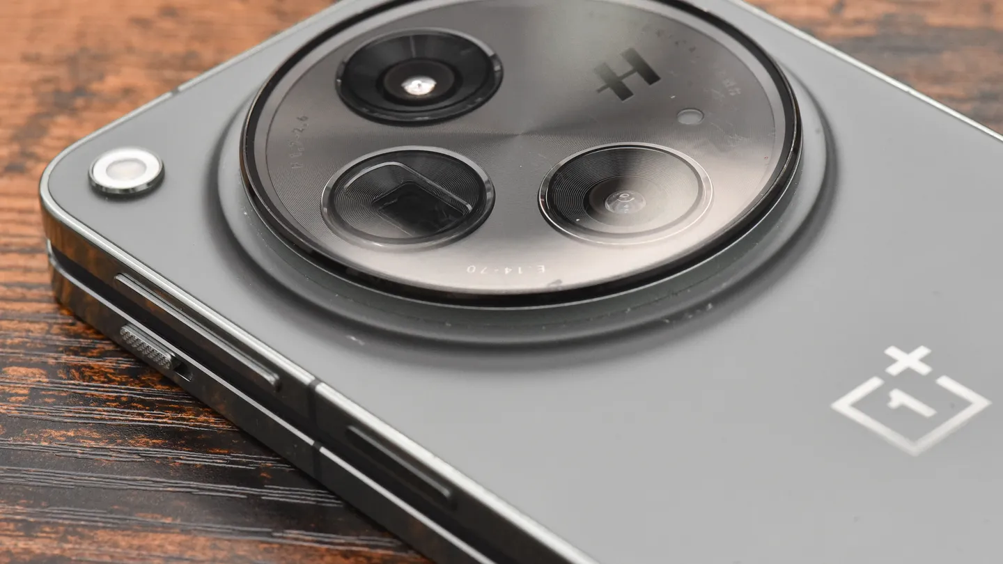 OnePlus: Со складными телефонами не все сразу