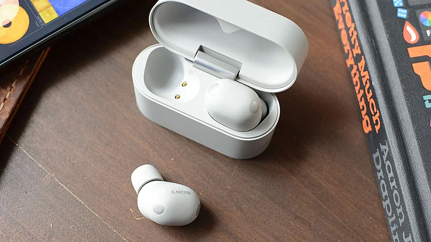 Sony WF‑1000XM6: маленькие, но нервные