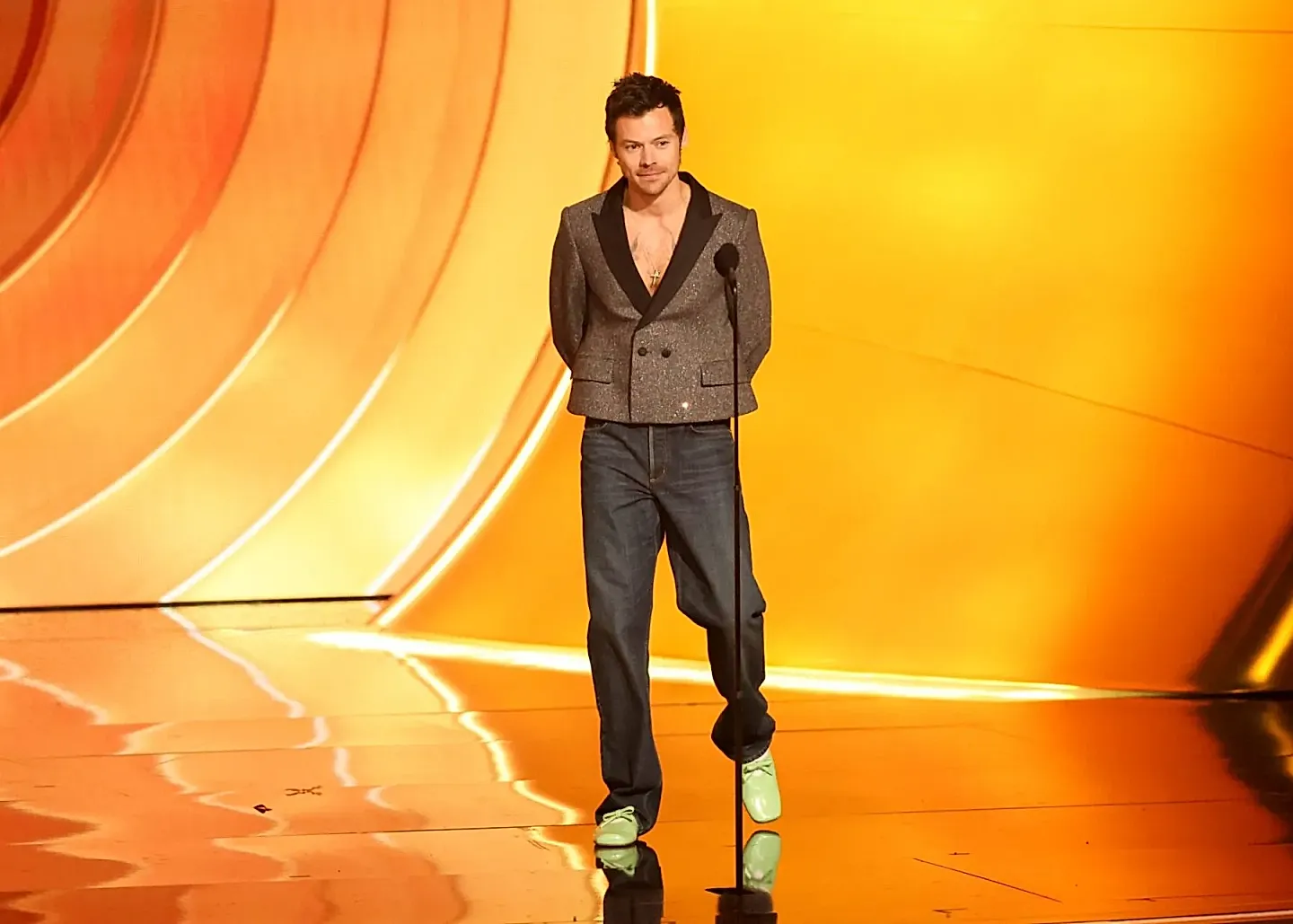 Гарри Стайлс рулит Meltdown