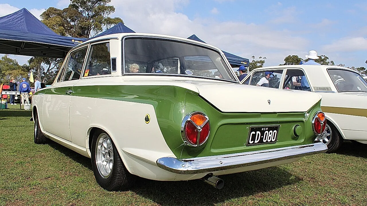 Форд, который родился из снега: как Олимпиада 1956 года подарила имя легендарному автомобилю