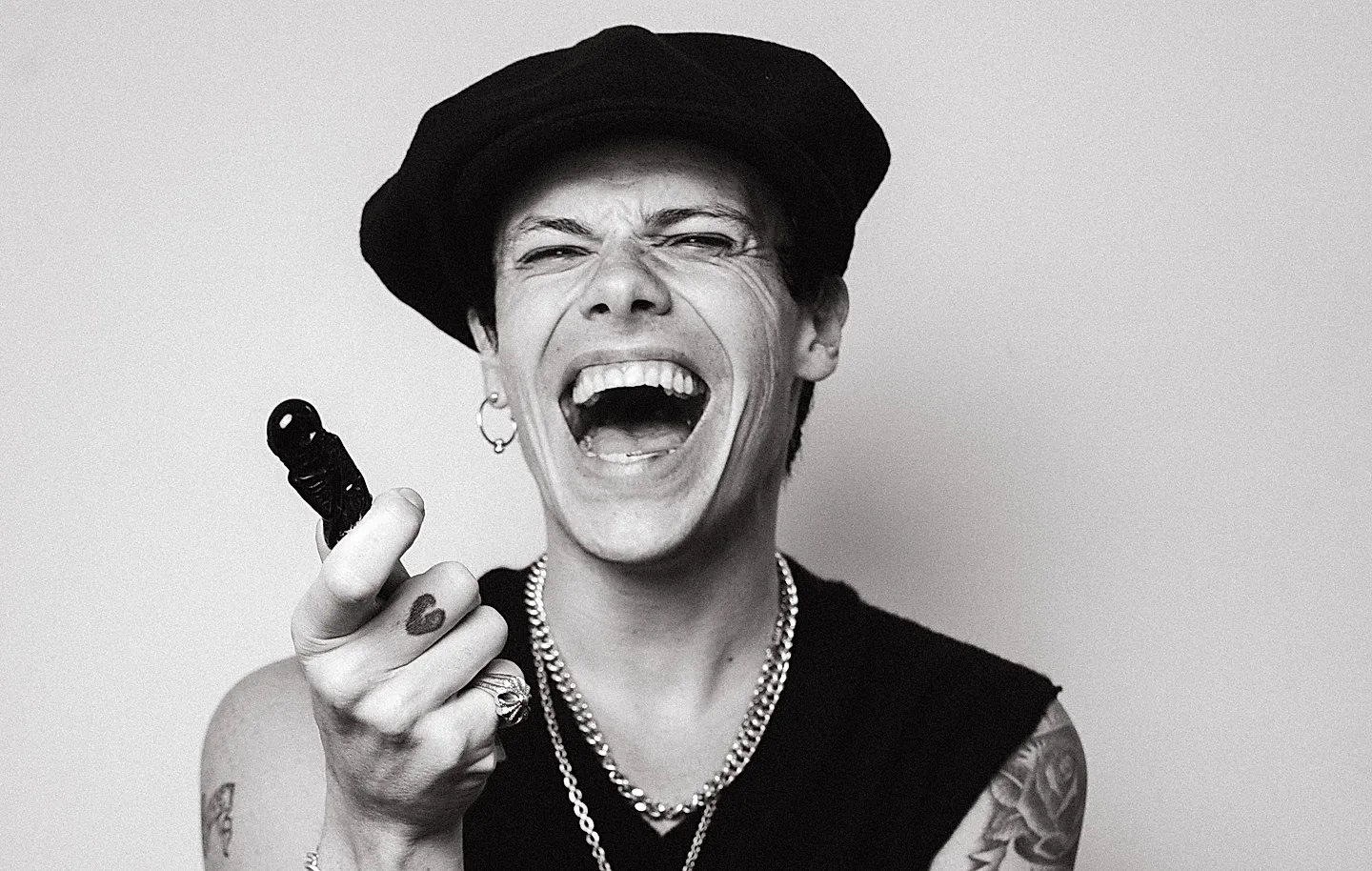 Королевский жест Yungblud