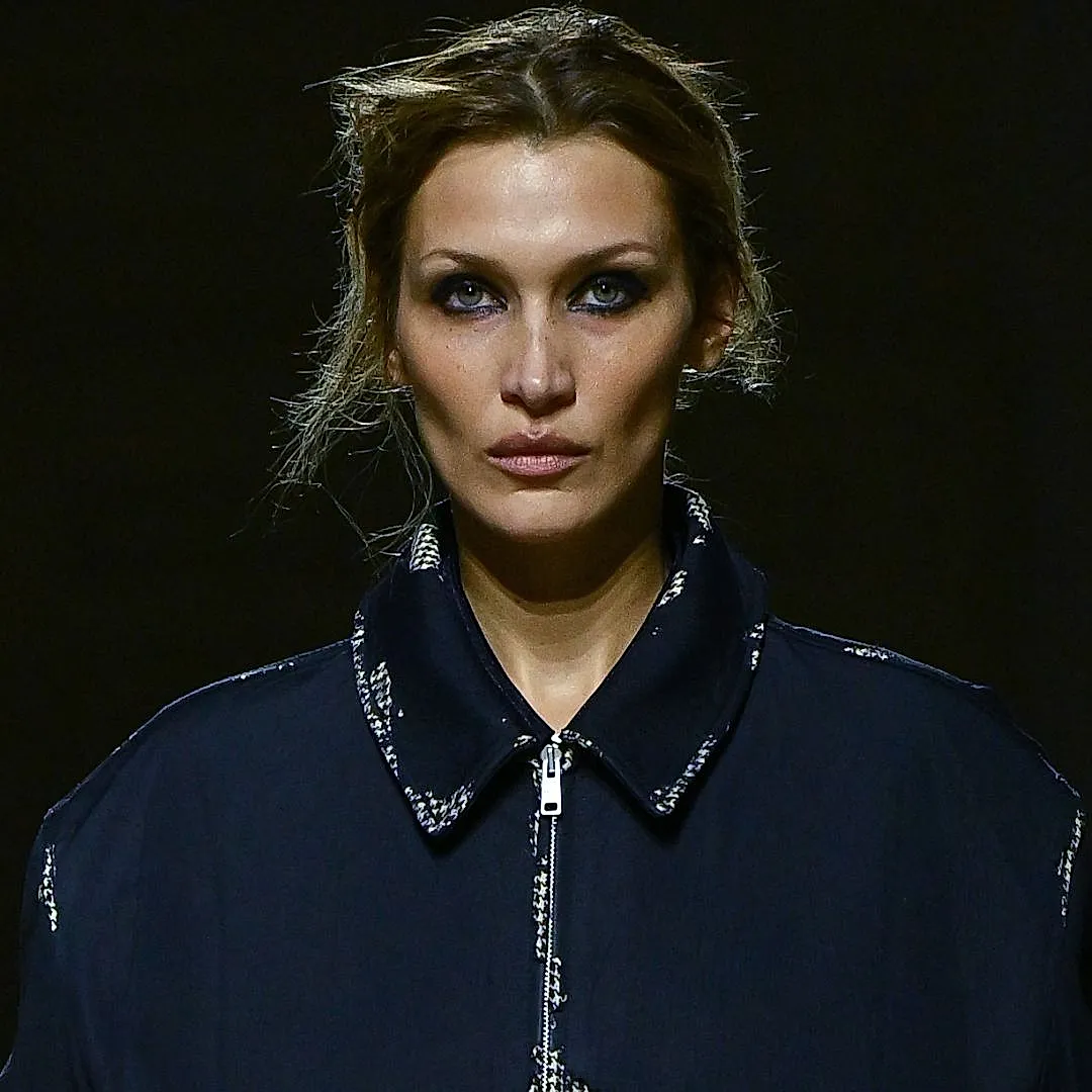 Белла Хадид и четырёхкратный выход на подиум Prada