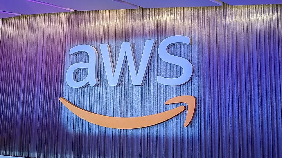 Удар по центру AWS в ОАЭ