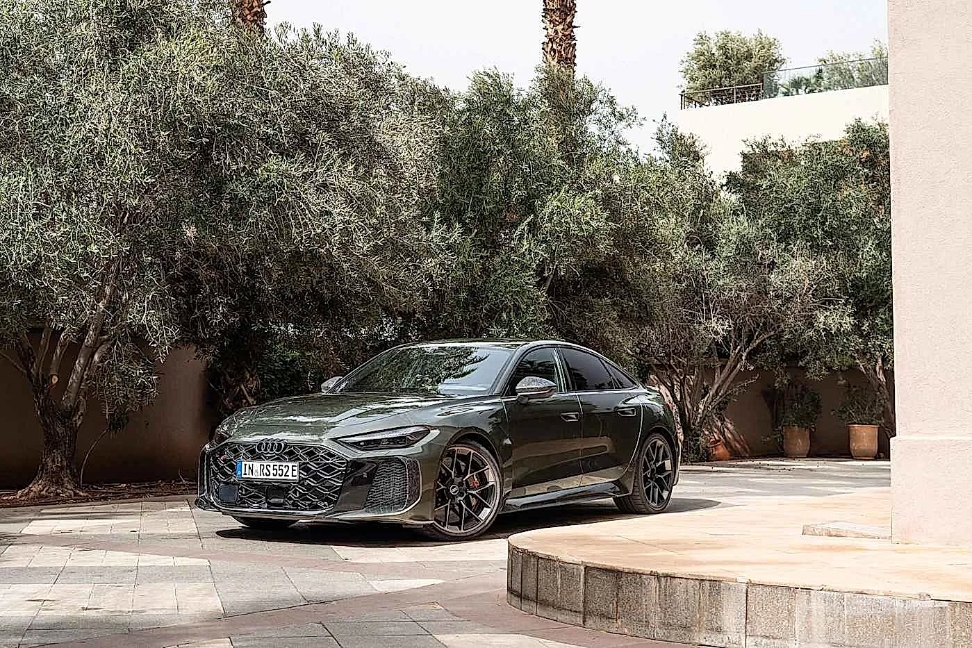 Audi RS5: гибрид с гонками в ДНК