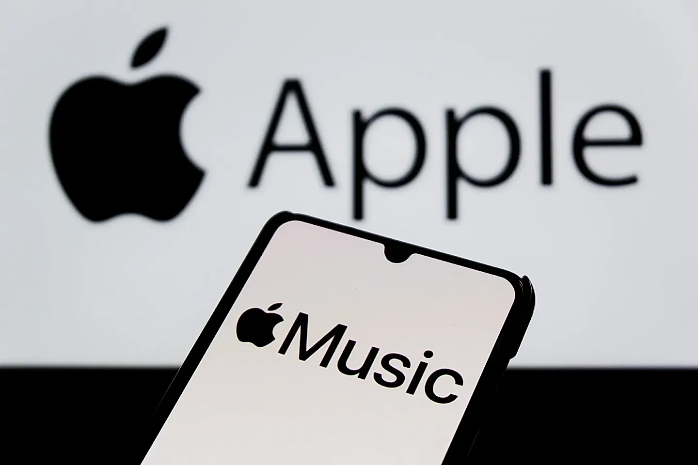 Apple против AI-трека