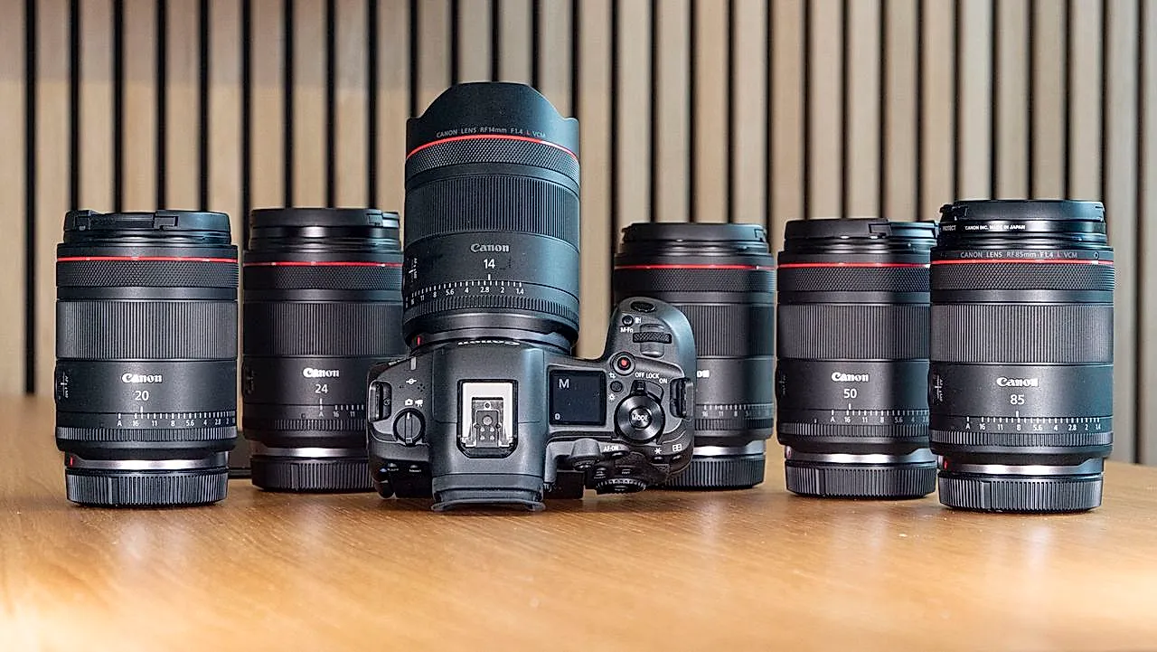 Canon готовит необычный объектив