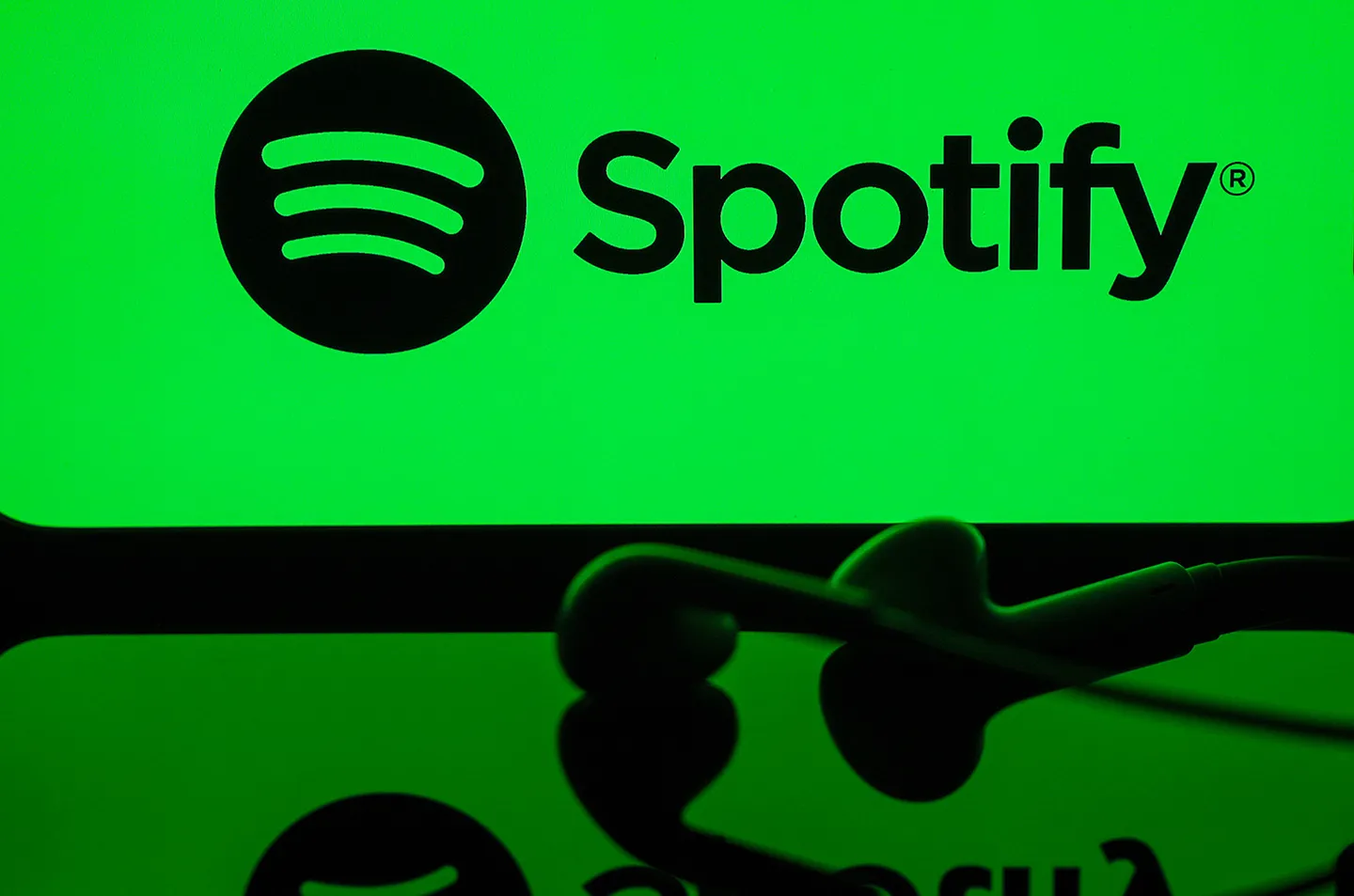 Spotify резко отключился: недостаток музыки или хакерская атака?