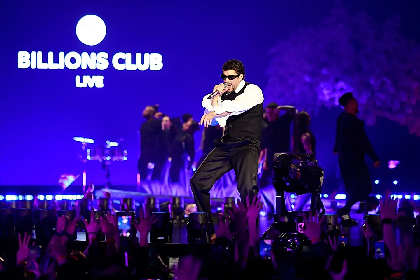 Bad Bunny покоряет Азию