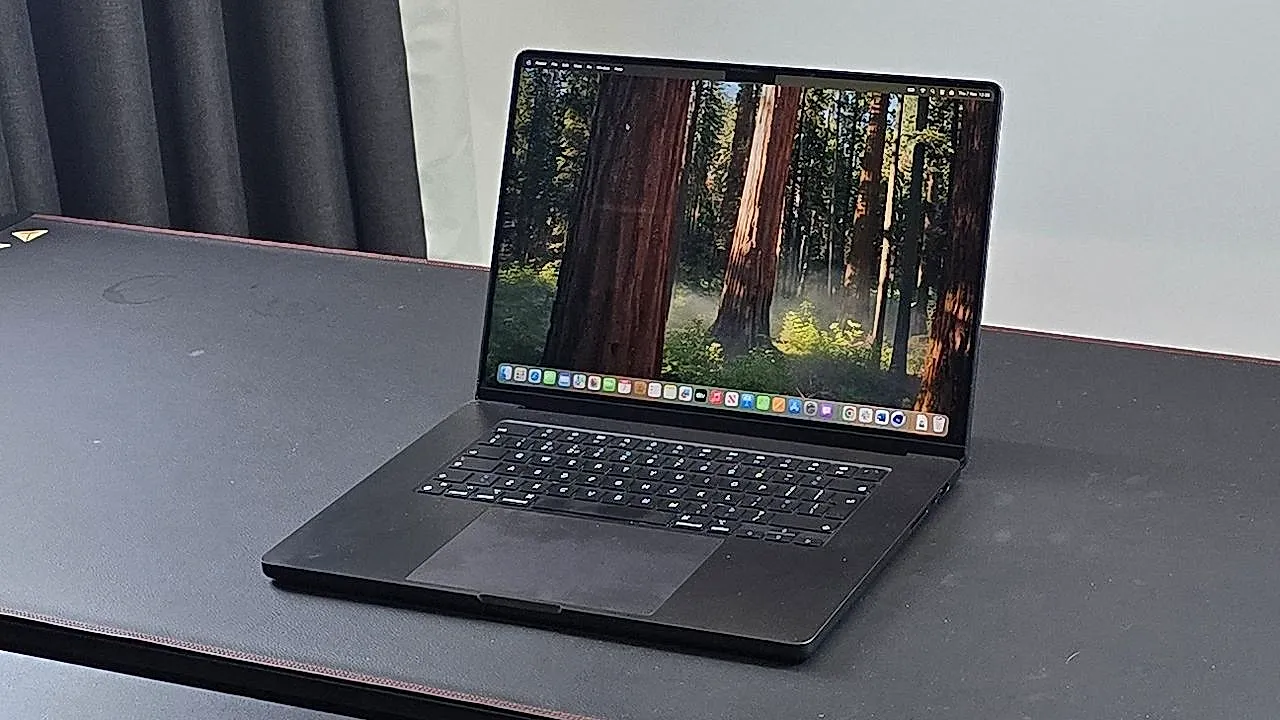 Новый MacBook Pro: мощь и сюрприз