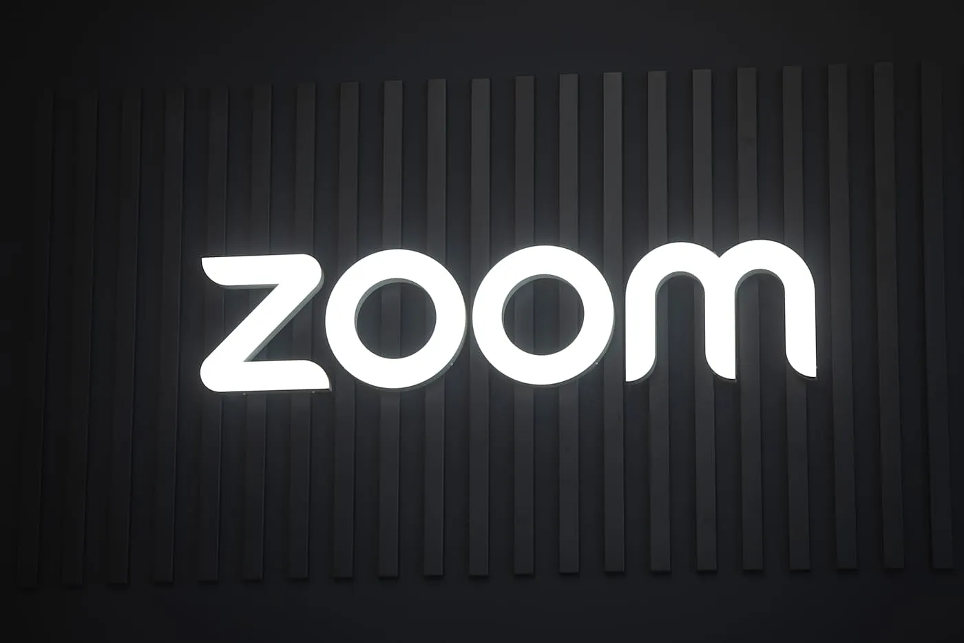 Zoom вернулся после сбоев