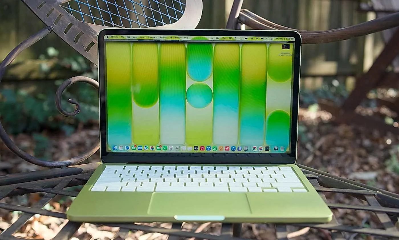 MacBook Neo: починить можно