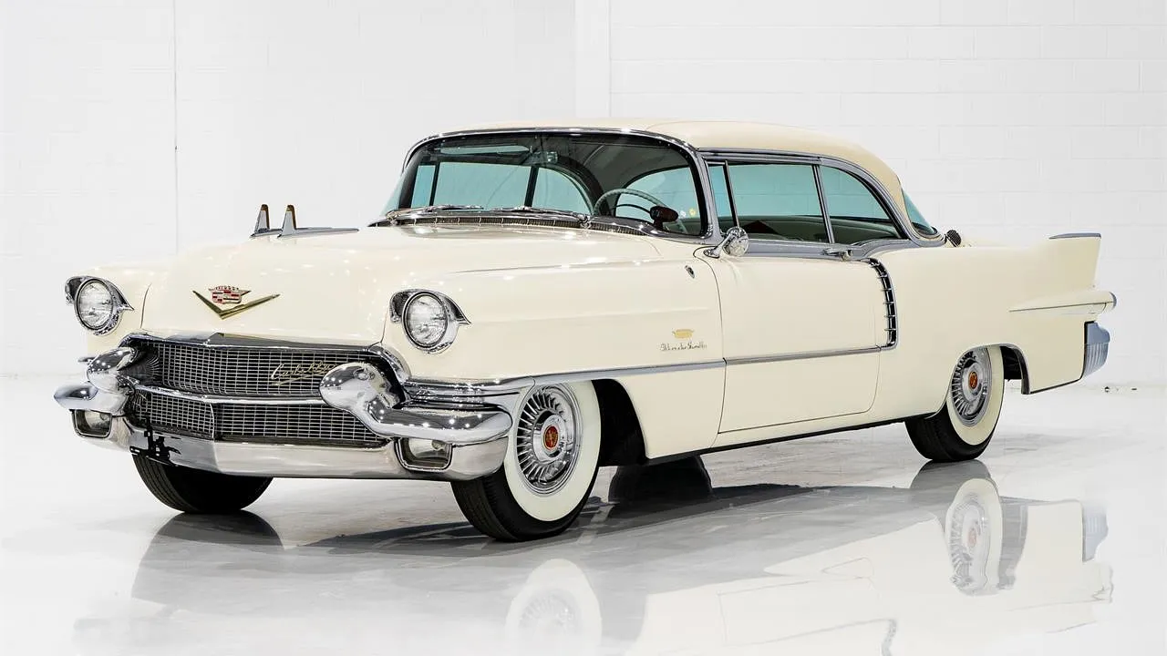 Cadillac Eldorado Seville 1956 года: настоящая классика против более чем 76 тысяч миль